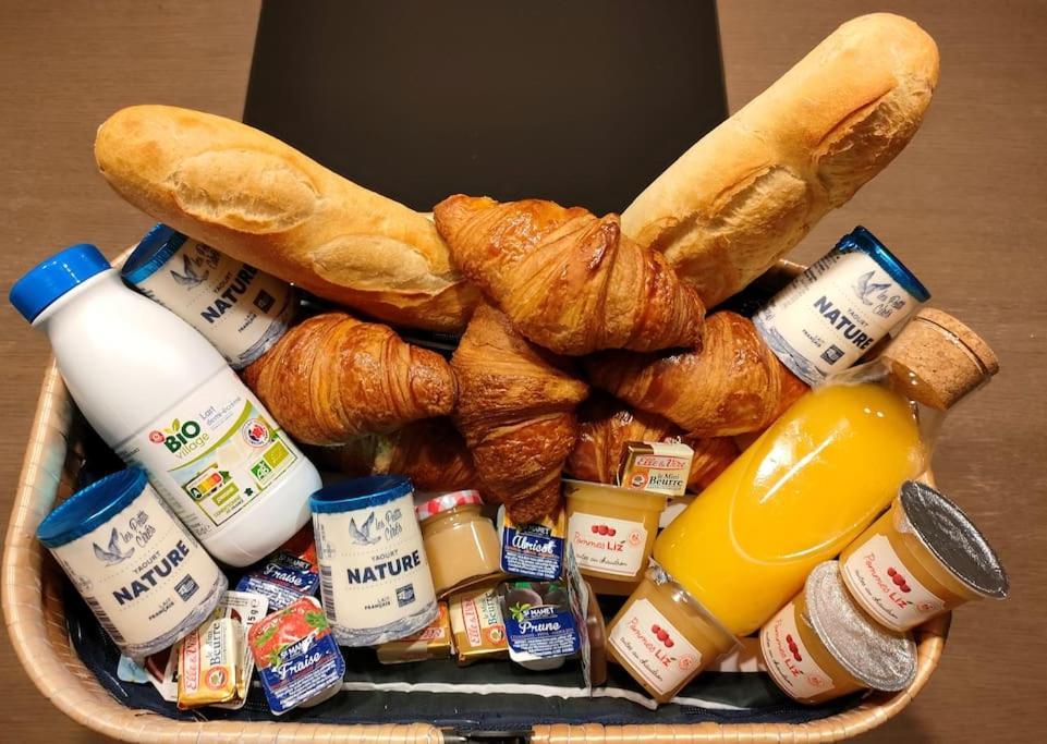 Gite "La Bulle De Lena" Avec Petit-Dejeuner Garage Et Parking Flavigny Εξωτερικό φωτογραφία